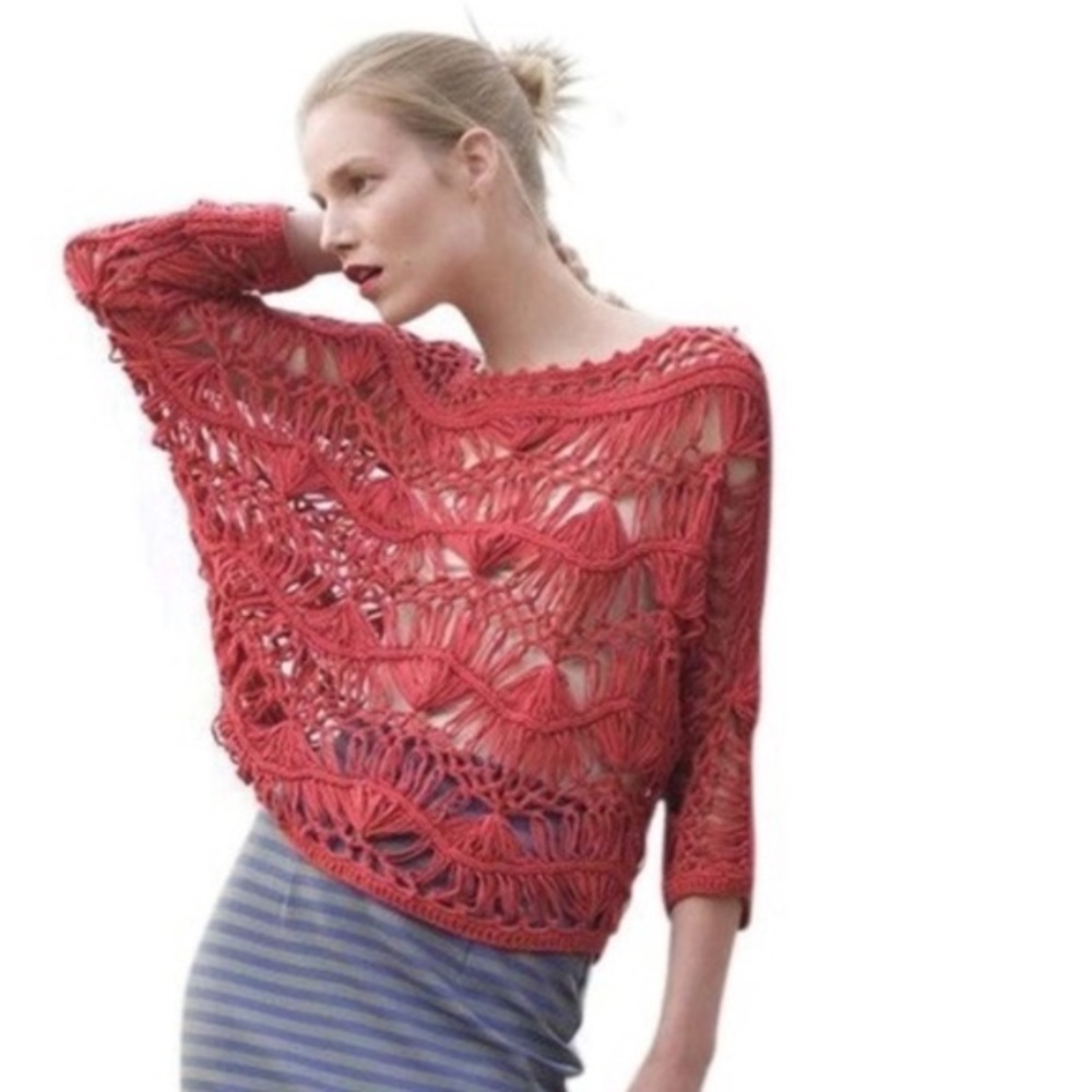 Anthropologie Red Trifelle Little Yellow Bird Pullover Women's Size XS